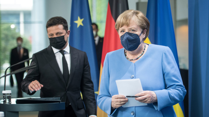 Визит украинского президента в Берлин не заметили СМИ Германии
