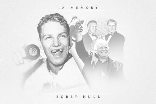 
            Умер легендарный канадский хоккеист Бобби Халл        