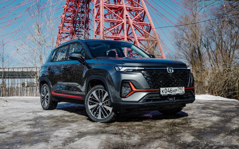 
            Понаехавший к «Москвичам». Тест-драйв обновленного Changan CS35 Plus
        