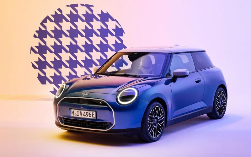 
            Mini представила новые электромобили Cooper и Countryman
        